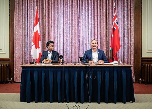 JESSICA LEE / WINNIPEG FREE PRESS

Uzoma Asagwara, NDP Health Critic (left) and Wab Kinew, Leader of the Manitoba NDP, give an alternative throne speech at the Legislative Building in Winnipeg on November 17, 2021.

Reporter: Carol







