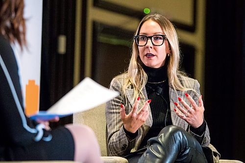 MIKAELA MACKENZIE / WINNIPEG FREE PRESS

Kathleen Prendiville, partner lead at Google Canada, speaks to moderator Liz Choi at a Chamber of Commerce luncheon at the Fairmont in Winnipeg on Thursday, Nov. 18, 2021. For Gabrielle story.
Winnipeg Free Press 2021.