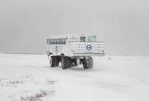 JESSICA LEE / WINNIPEG FREE PRESS

An electric Tundra Buggy is photographed on November 20, 2021 in Churchill, Manitoba.

Reporter: Sarah








