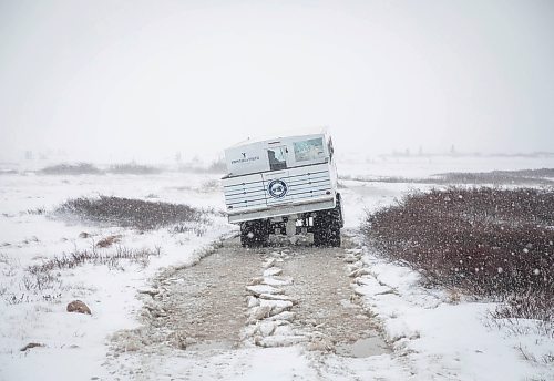 JESSICA LEE / WINNIPEG FREE PRESS

An electric Tundra Buggy is photographed on November 20, 2021 in Churchill, Manitoba.

Reporter: Sarah








