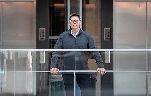 JESSICA LEE / WINNIPEG FREE PRESS

Jamie Wilson, the new vice-president of Indigenous Strategy and Business Development at RRC Polytech poses for a portrait at the downtown RRC building on November 26, 2021.














