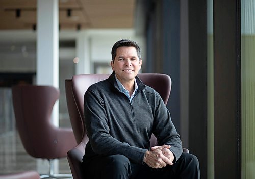 JESSICA LEE / WINNIPEG FREE PRESS

Jamie Wilson, the new vice-president of Indigenous Strategy and Business Development at RRC Polytech poses for a portrait at the downtown RRC building on November 26, 2021.














