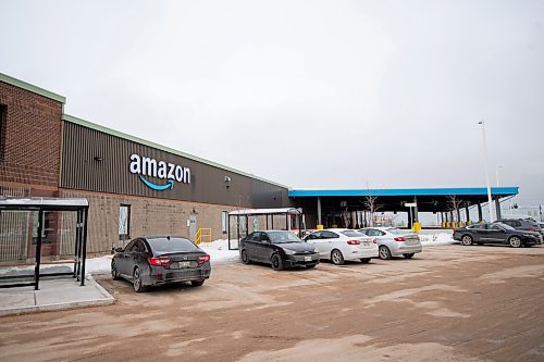 Mike Sudoma / Winnipeg Free Press
Exterior of one of the new Amazon Hub delivery station locations on Plymouth Rd Thursday
December 2, 2021