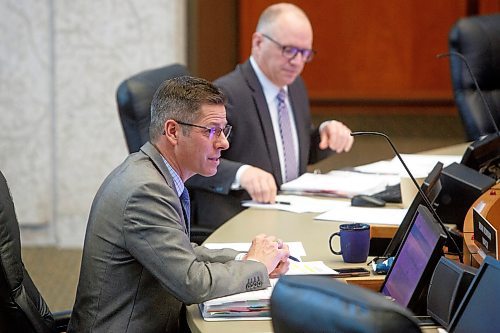 MIKE DEAL / WINNIPEG FREE PRESS
Mayor Brian Bowman during the City of Winnipeg EPC meeting.
See Joyanne Pursaga story
211208 - Wednesday, December 08, 2021.