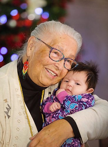 RUTH BONNEVILLE / WINNIPEG FREE PRESS

OCAL - Ind support

Elder Mae Louise Campbell, co-founder, Clan Mothers Healing Village, holds her 2 month old great-grandchild, Grace at announcement for provincial government funding support for at-risk Indigenous Women and Girls at the Legislative Building Tuesday. 

Also in attendance: Premier Heather Stefanson Families Minister Rochelle Squires
Sport, Culture and Heritage Minister Cathy Cox Elder Billie Schibler, Clan Mothers Elder&#x573; Council.

See Carol's story.

Dec14th,  2021
