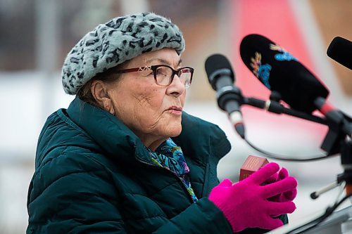 MIKAELA MACKENZIE / WINNIPEG FREE PRESS

Elder Mary Courchene speaks at the formal opening of Jaimie Isaac&#x573; new public art installation, The Eighth and Final Fire, at The Forks in Winnipeg on Wednesday, Dec. 15, 2021. For Al Small story.
Winnipeg Free Press 2021.