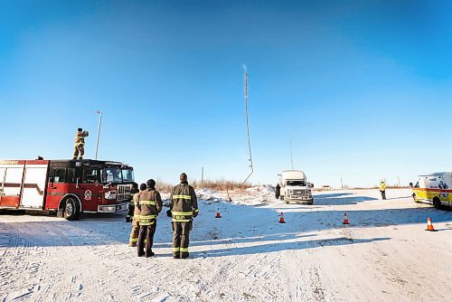 RUTH BONNEVILLE / WINNIPEG FREE PRESS
 

Winnipeg Fire Paramedic Service crews were on site to monitor the controlled collapse of a decommissioned North Winnipeg Antenna System at the North End Sewage Treatment Plant over the lunch hour on Friday.  



Dec 21st,  2021
