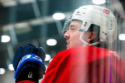 MIKAELA MACKENZIE / WINNIPEG FREE PRESS

Leon Gawanke (9) at Manitoba Moose practice at the BellMTS Iceplex in Winnipeg on Wednesday, Dec. 29, 2021. For Jason Bell story.
Winnipeg Free Press 2021.