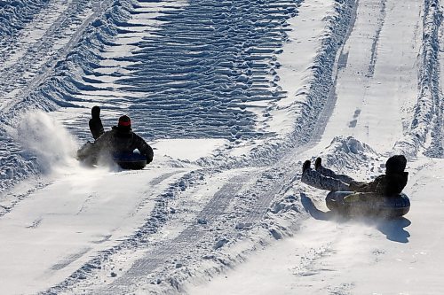 03012021
Sledding enthusiasts on tubes race down the tubing track at Tubin' at Grand Valley Park on a crisp Monday afternoon. (Tim Smith/The Brandon Sun)