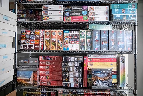JESSICA LEE / WINNIPEG FREE PRESS
Puzzles for sale at Marla’s Puzzle Pantry, are photographed on January 4, 2022.
Reporter: Dave