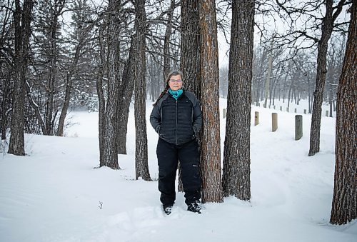 JESSICA LEE / WINNIPEG FREE PRESS

Louise May, a consultant who is helping Telpay plant trees through its donation to Winnipeg&#x2019;s One Million Tree Challenge, poses for a photo on January 4, 2022 at La Barri&#xe8;re Park in La Salle.

Reporter: Joyanne









