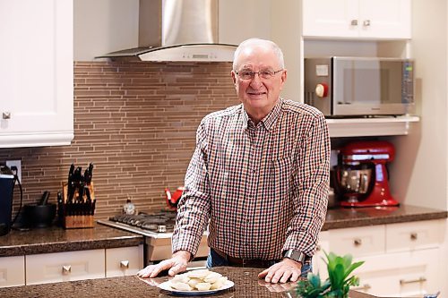 JOHN WOODS / WINNIPEG FREE PRESS
Retired judge Donald Bryk is photographed in his Headingley home, Tuesday, January 4, 2022. Bryk sued Fedex and won for breach of contract when they failed to deliver a package of perogies to his son in Toronto by the contracted next day 3pm delivery.

Re: Pritchard