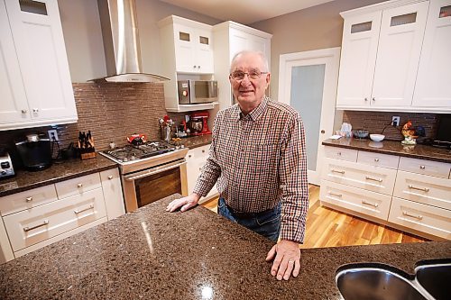 JOHN WOODS / WINNIPEG FREE PRESS
Retired judge Donald Bryk is photographed in his Headingley home, Tuesday, January 4, 2022. Bryk sued Fedex and won for breach of contract when they failed to deliver a package of perogies to his son in Toronto by the contracted next day 3pm delivery.

Re: Pritchard