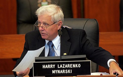 WAYNE GLOWACKI/WINNIPEG FREE PRESS  Last city council meeting prior to upcoming civic election. Councilor Harry Lazarenko, Mynarski ward. Bart Kives story.   Sept 27  2006