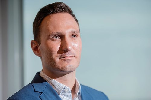 Mike Sudoma / Winnipeg Free Press
Matt Erhard, Managing Partner of Summit Search Group inside his office Tuesday afternoon in downtown Winnipeg
January 11, 2022