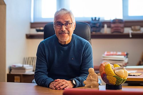 MIKAELA MACKENZIE / WINNIPEG FREE PRESS

Dr. Michael Yellow Bird, dean of the Faculty of Social Work at the University of Manitoba, poses for a portrait in his office in Winnipeg on Thursday, Jan. 13, 2022. Yellow Bird teaches mindfulness practices to Indigenous communities and programs, and uses mindfulness as a precursor to institutional change. For Sabrina story.
Winnipeg Free Press 2022.