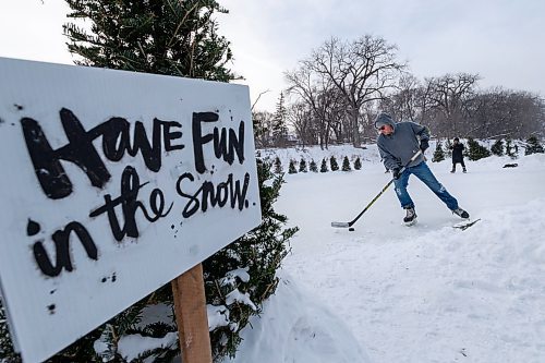 Daniel Crump / Winnipeg Free Press. A person skates on a cleared section of the Assiniboine River near Wolseley on Saturday afternoon. January 15, 2022.