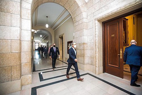 MIKAELA MACKENZIE / WINNIPEG FREE PRESS

PC MLA Cameron Friesen walks into the cabinet swearing-in ceremony at the Manitoba Legislative Building  in Winnipeg on Tuesday, Jan. 18, 2022. For --- story.
Winnipeg Free Press 2022.