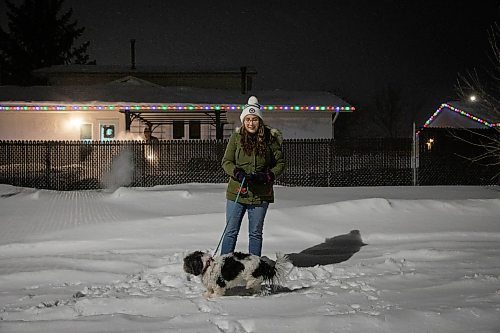 JESSICA LEE / WINNIPEG FREE PRESS

Megan Lamirande walks her dog near her home on January 21, 2022.

Reporter: Declan





