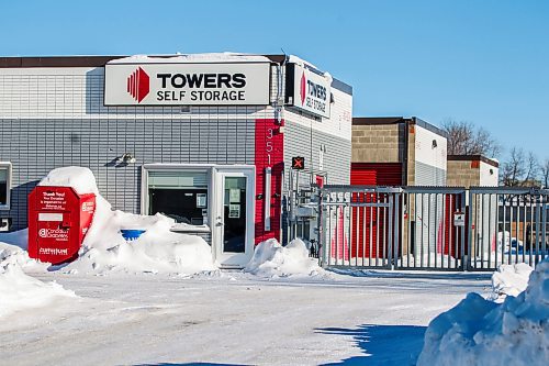 MIKAELA MACKENZIE / WINNIPEG FREE PRESS

351 Saulteaux Cres (Towers Self Storage) in Winnipeg on Thursday, Jan. 27, 2022. Premier Heather Stefanson failed to disclose the sale of $32 million in property, including this address, in 2016 and 2019 and hasn't been able to say why. For Carol Sanders story.
Winnipeg Free Press 2022.