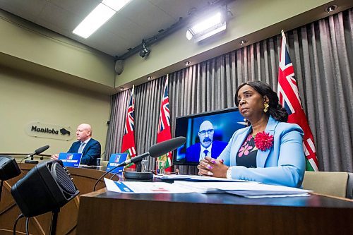 MIKAELA MACKENZIE / WINNIPEG FREE PRESS

Health minister Audrey Gordon (front), health system co-lead of the Unified Health Sector Incident Command Dr. David Matear (on screen), and Dr. Brent Roussin, chief provincial public health officer, speak to media about public health orders and the health care system in Winnipeg on Friday, Jan. 28, 2022.  For Danielle/Tom story.
Winnipeg Free Press 2022.