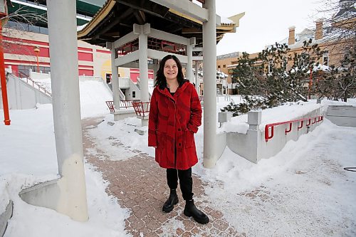 JOHN WOODS / WINNIPEG FREE PRESS
Tina Chen, Winnipeg Chinese Cultural &amp; Community Centre board member, is photographed outside the centre Sunday, January 30, 2022. Chinese New Year is Feb 1.

Re: Abas