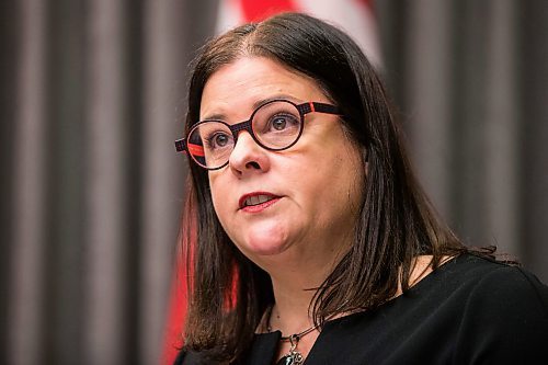 MIKAELA MACKENZIE / WINNIPEG FREE PRESS

Premier Heather Stefanson gives a public health order update at the Manitoba Legislative Building in Winnipeg on Wednesday, Feb. 2, 2022. Standup.
Winnipeg Free Press 2022.