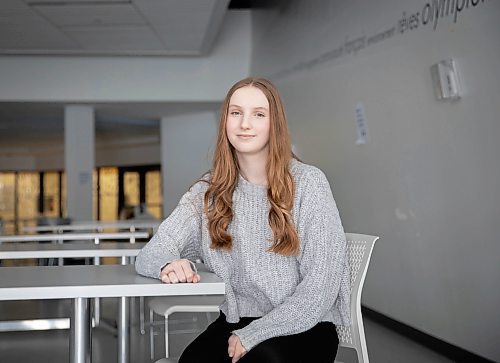 JESSICA LEE / WINNIPEG FREE PRESS

College Jeanne Sauve student Isabel O&#x2019;Brien is photographed on February 3, 2022.

Reporter: Maggie




