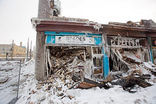 MIKE DEAL / WINNIPEG FREE PRESS
The destroyed store fronts of the Kirkwood Block at Portage Avenue and Langside Street.
Fire ripped through the structure at the beginning of February. 
See Ben Waldman story
220209 - Wednesday, February 09, 2022.