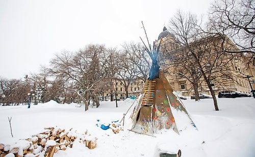 MIKE DEAL / WINNIPEG FREE PRESS
The small&#xa0;tipi where the sacred fire has been burning on the grounds of the Manitoba Legislative building. 
See Melissa Martin story
220210 - Thursday, February 10, 2022.