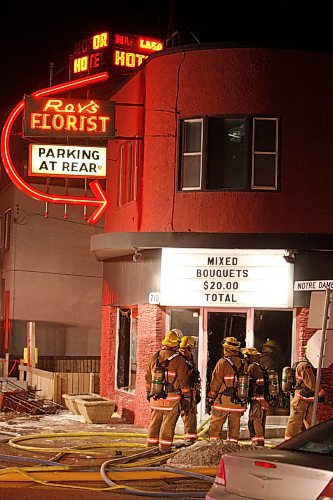 BORIS MINKEVICH / WINNIPEG FREE PRESS 090315 Fire scene at Roy's Florist at 710 Notre Dame Ave. right across the street from HSC Women's Hospital.