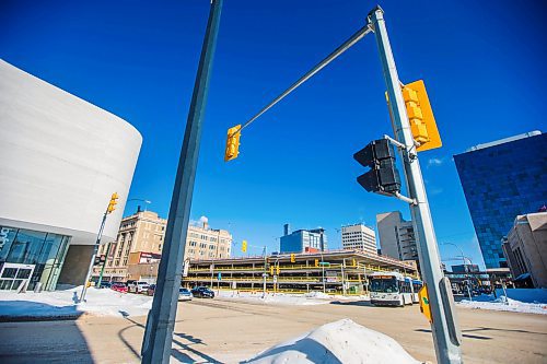 MIKAELA MACKENZIE / WINNIPEG FREE PRESS

Osborne and St. Mary Avenue in Winnipeg on Thursday, Feb. 17, 2022. For Ryan Thorpe story.
Winnipeg Free Press 2022.