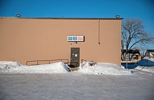 JESSICA LEE / WINNIPEG FREE PRESS

Club Neon Vendor Express is photographed on February 17, 2022.


