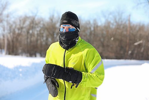 RUTH BONNEVILLE / WINNIPEG FREE PRESS

Standup - Ice Run 

Russell Kernaghan wears a special face tape to protect his skin from frost bite as he runs in Assiniboine Park with temperatures around -25 C Tuesday. 

Feb 22nd, 2022