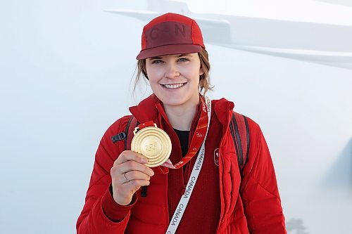 22022022
Local Olympian Kristen Campbell holds the gold medal she won as part of Team Canada's women's hockey team at the Olympic Games Beijing 2022. 
(Tim Smith/The Brandon Sun)