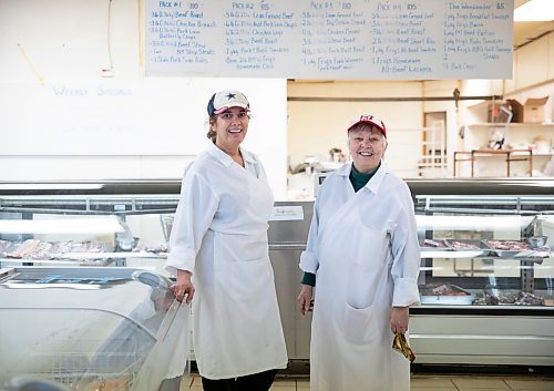 JESSICA LEE / WINNIPEG FREE PRESS

Michelle Mansell (left) and mother Linda Frig, owners, pose for a photo at Frig&#x2019;s Natural Meats on February 22, 2022.

Reporter: Dave