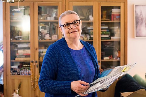 MIKAELA MACKENZIE / WINNIPEG FREE PRESS

Rose-Marie Rose, who has used the CFCS free tax program for many years, poses for a portrait in her home in Winnipeg on Friday, Feb. 25, 2022. For Joel Schlesinger story.
Winnipeg Free Press 2022.