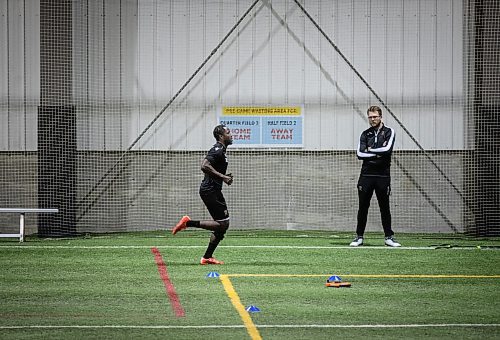 JESSICA LEE / WINNIPEG FREE PRESS

Andrew Jean-Baptiste (left) is photographed during Valour FC soccer practice on March 8, 2022 at Winnipeg Soccer Federation South.

Reporter: Taylor


