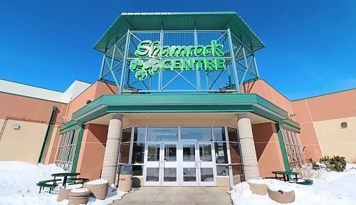 Opening in 2009, the 78,000 square foot Shamrock Centre features a indoor curling rink, full size hockey rink, bowling alley, recreational gym, lounge and fitness centre for Killarney residents. (Joseph Bernacki/The Brandon Sun)