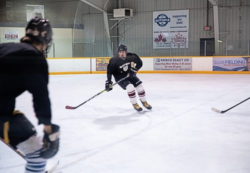 JESSICA LEE / WINNIPEG FREE PRESS

Defenceman Jarrett Ross is photographed at Westwood hockey practice at Keith Bodley Arena on March 9, 2022.

Reporter: Mike S.
