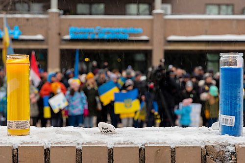 Brandonites march in support of Ukraine on Saturday. The rally saw hundreds meet at Brandon University and make their way to Brandon City Hall. (Chelsea Kemp/The Brandon Sun)