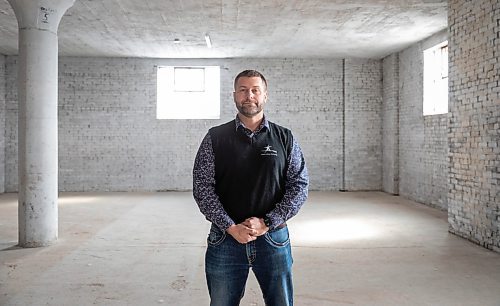 JESSICA LEE / WINNIPEG FREE PRESS

Pastor Daniel Emond, President and Chief Executive Officer of Adult and Teen Challenge of Central Canada, poses for a photo at their newest centre at 83 Kate St. Currently, the 4th floor where he is standing is undeveloped but he has plans to create long-term rehab housing in the empty space.

Reporter: Joyanne


