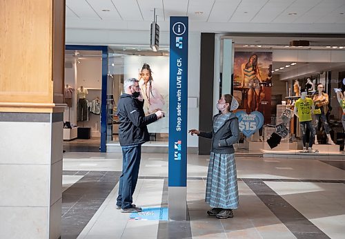 JESSICA LEE / WINNIPEG FREE PRESS

Shoppers at Polo Park are photographed March 15, 2022, the first day the mask mandates have been removed.

Reporter: Chris


