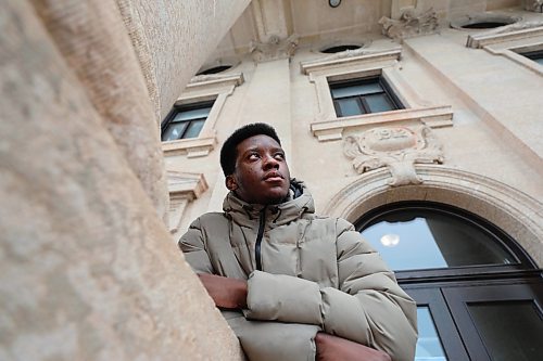 RUTH BONNEVILLE / WINNIPEG FREE PRESS

LOCAL - int student bills

Portrait of Calvin Lugalambi, on the U of M campus Tuesday.  Lugalambi is an International student from Uganda and is attending engineering classes at the U of M/ 

INTERNATIONAL STUDENT HEALTH: The province is being asked to reinstate medical coverage for international students after Tevin Obiga from Kenya died leaving $500K+ in medical bills and Calvin Lugalambi&#x2019;s friends set up a GoFundMe acct to raise $122K for his medical bills after he needed surgery. 

Carol Sanders  | Legislature reporter

March 15th,  2022
