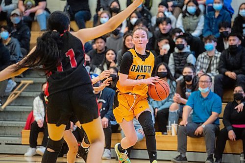 Mike Sudoma / Winnipeg Free Press
Dakota Lancers, Abby Sweeny, works her way up the court as the Lancers take on the Sisler Spartans at Garden City Collegiate Thursday evening
March 17, 2022