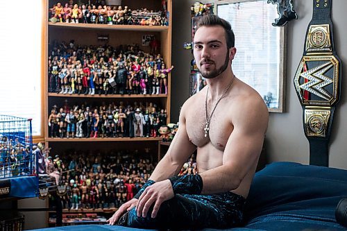 MIKAELA MACKENZIE / WINNIPEG FREE PRESS

Local pro wrestler Chad Osinski, aka Chad Daniels (stage name), poses for a portrait in his home in Winnipeg on Thursday, March 17, 2022. He's competing in an upcoming canada-wide competition in Montral. For Taylor Allen story.
Winnipeg Free Press 2022.