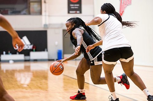 MIKAELA MACKENZIE / WINNIPEG FREE PRESS

Kyanna Gile at Wesmen basketball practice at the Duckworth Centre in Winnipeg on Wednesday, March 23, 2022.  For Mike Sawatzky story.
Winnipeg Free Press 2022.