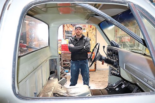 James Cooke showcases the interior of his 1974 Chevrolet short box truck on Thursday afternoon. The Brandon resident doesn't maintain any illusions about the hard work that is ahead of him, believing that he won't be able to get this truck back on the road until at least the summer of 2023. (Kyle Darbyson/The Brandon Sun)