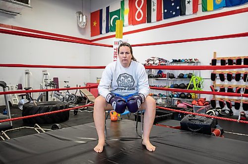 JESSICA LEE / WINNIPEG FREE PRESS

Sara Carter is the first president of the Kickboxing Association. She is photographed at Dave&#x2019;s Gym on March 25, 2022.


