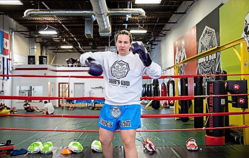 JESSICA LEE / WINNIPEG FREE PRESS

Sara Carter is the first president of the Kickboxing Association. She is photographed at Dave&#x2019;s Gym on March 25, 2022.


